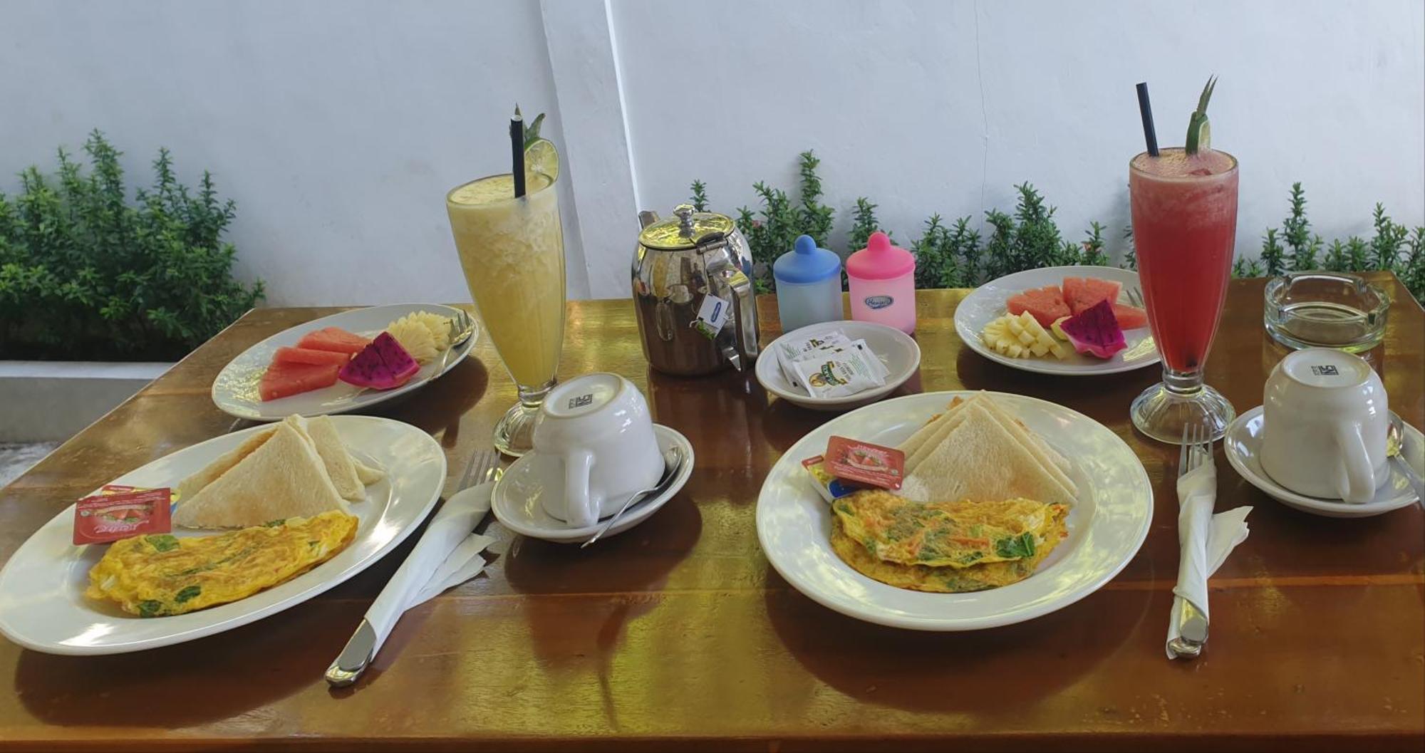 Amed Permai Home Stay Ambat ภายนอก รูปภาพ